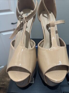 Patent T-Strap Platform Heels in Nude - Women